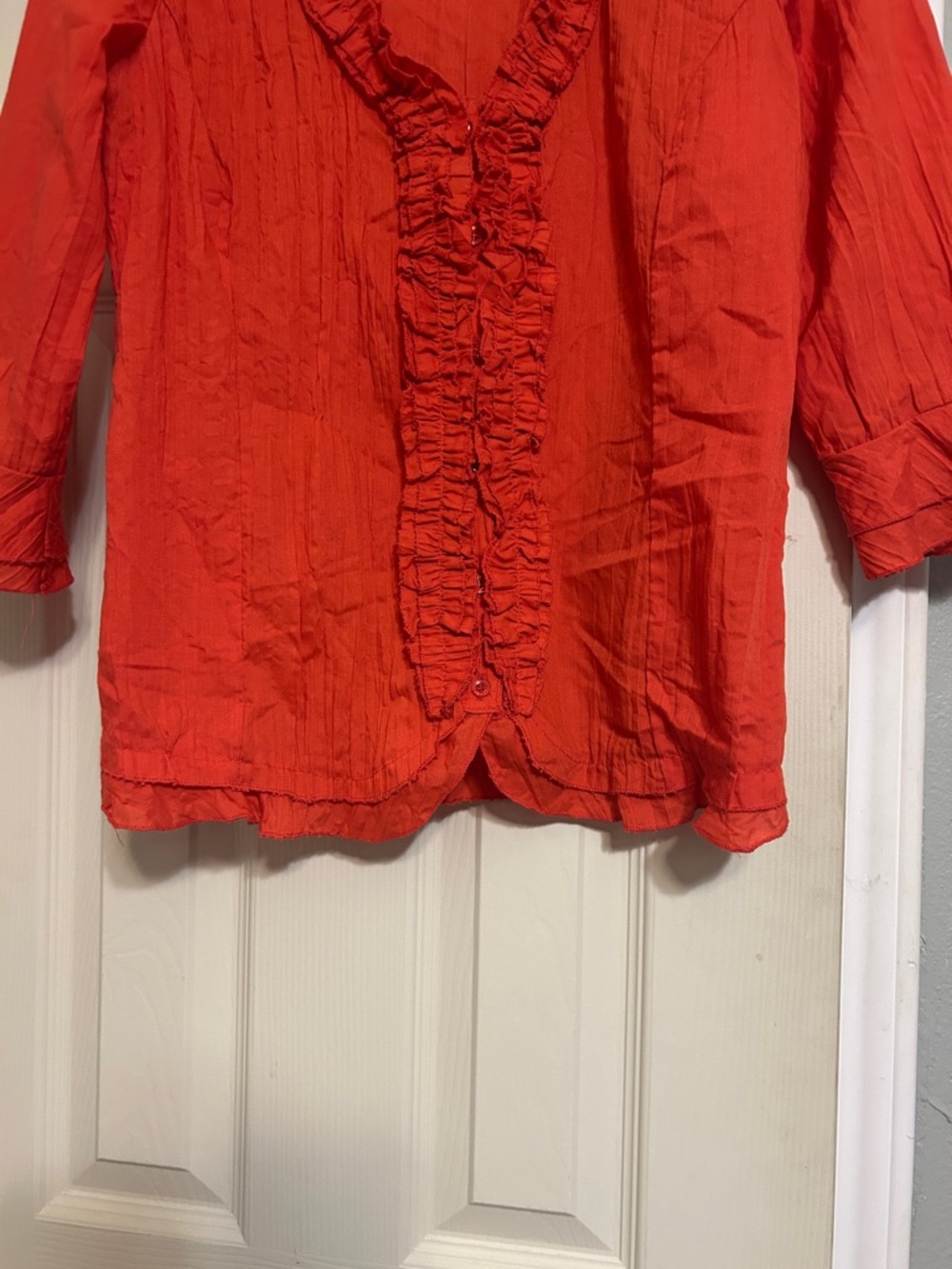 Offer $7๐ Antilia Femme orange crinkle ruffle shirt - Picture 3 of 5